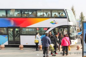 11月25日起，榮成開通“賞天鵝公交旅游專線”